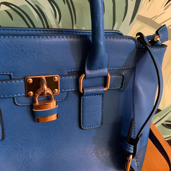 Blue faux leather bag - Picture 3 of 5